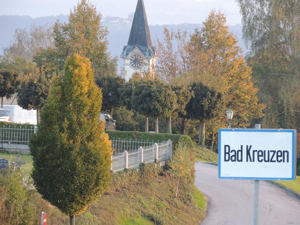 Kirchenwirt Inn Kreuzen  Extérieur photo