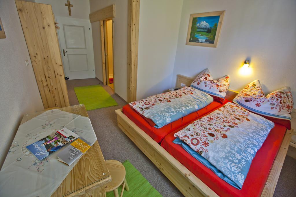 Kirchenwirt Inn Kreuzen  Chambre photo