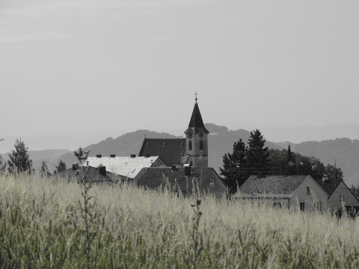 Kirchenwirt Inn Kreuzen  Extérieur photo