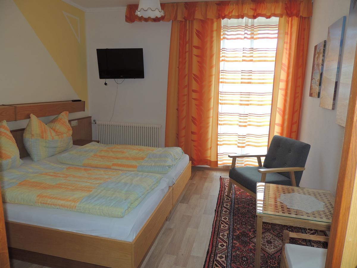 Kirchenwirt Inn Kreuzen  Extérieur photo