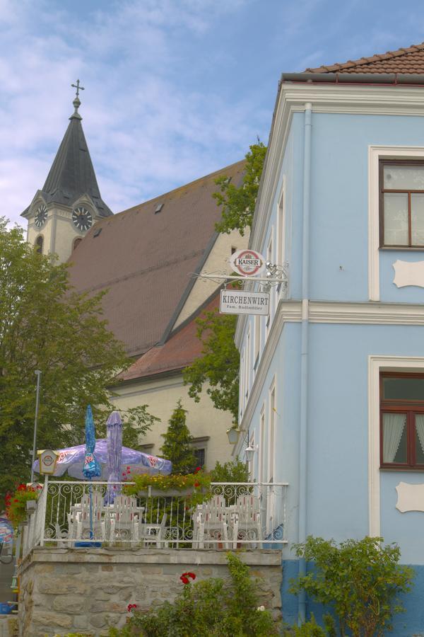 Kirchenwirt Inn Kreuzen  Extérieur photo